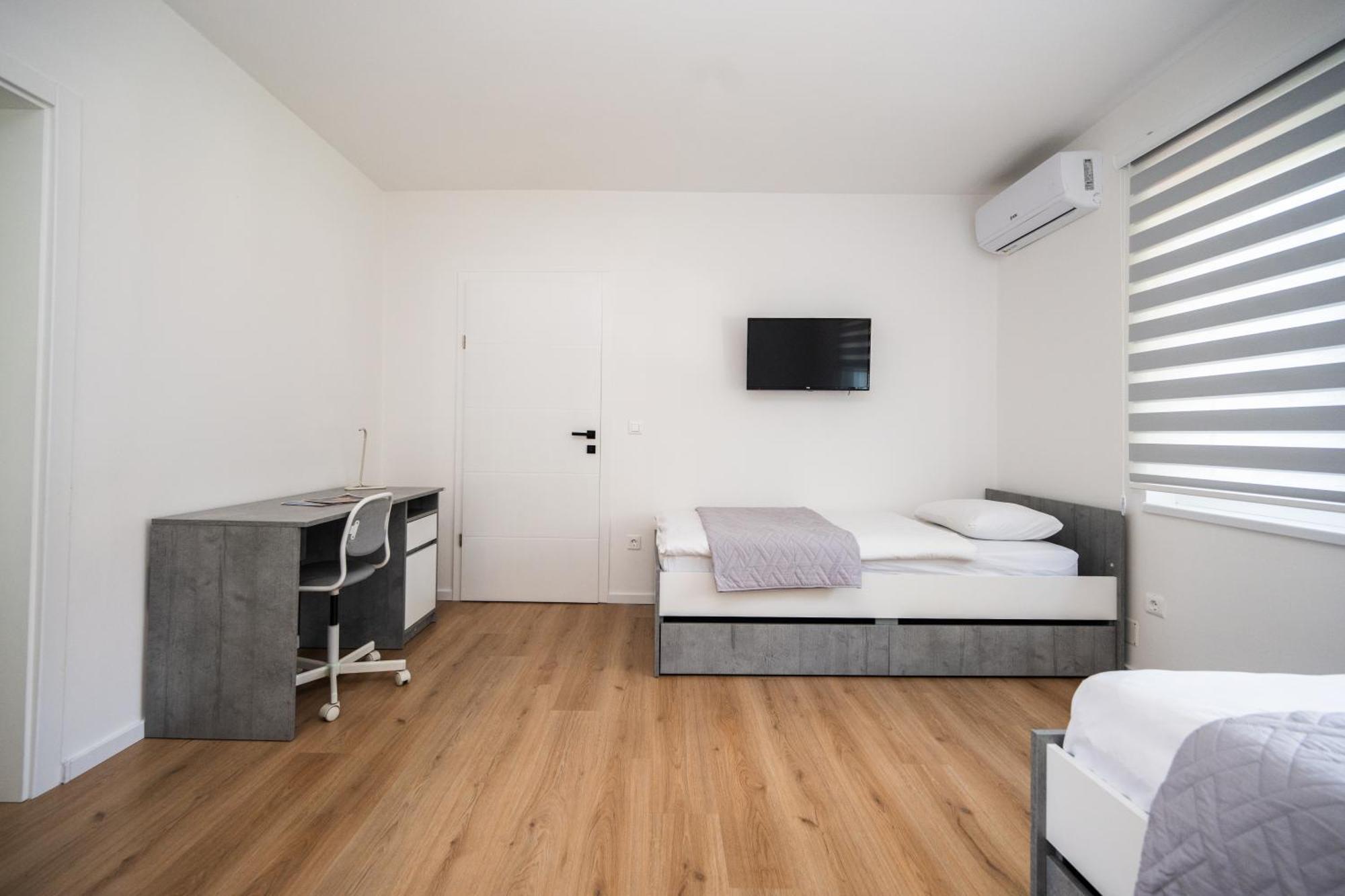 Bright 2Bdr Apartment With Balcony - Free Parking Saraievo Exterior foto