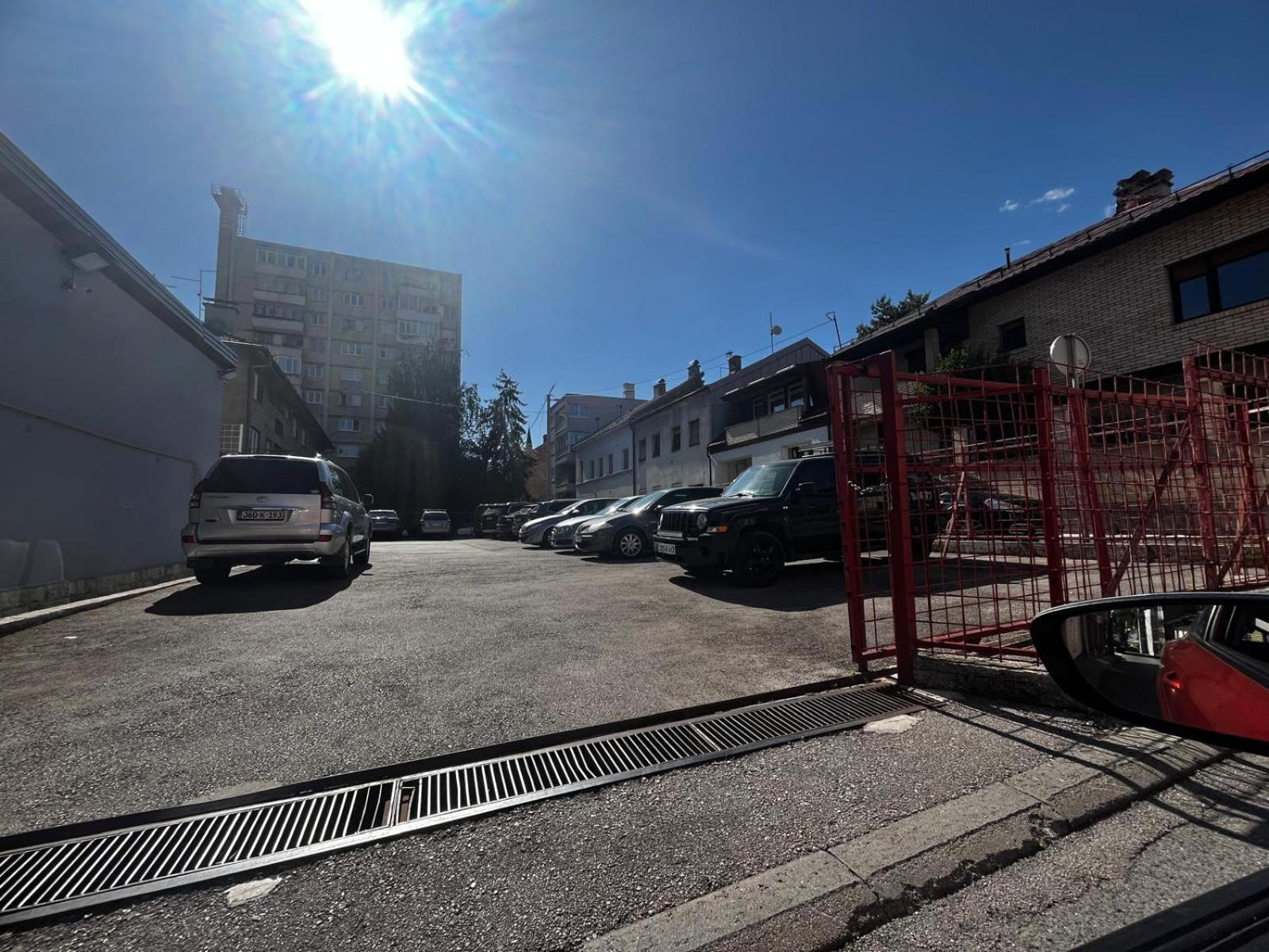 Bright 2Bdr Apartment With Balcony - Free Parking Saraievo Exterior foto